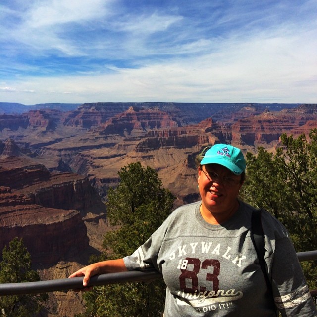 Got lucky and she let me snap this. Kris in the #grandcanyon