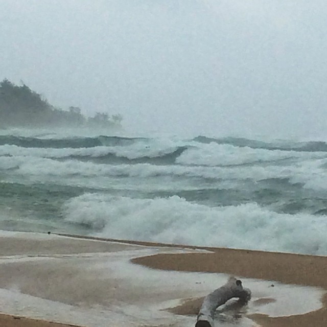 My favorite storm shot. #kauai #hawaii