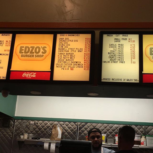#edzo Burgers & Fries. #evanston Notice the #sheboygan style bratwurst and the Taylor Street Fries (which have gravy). #northwestern