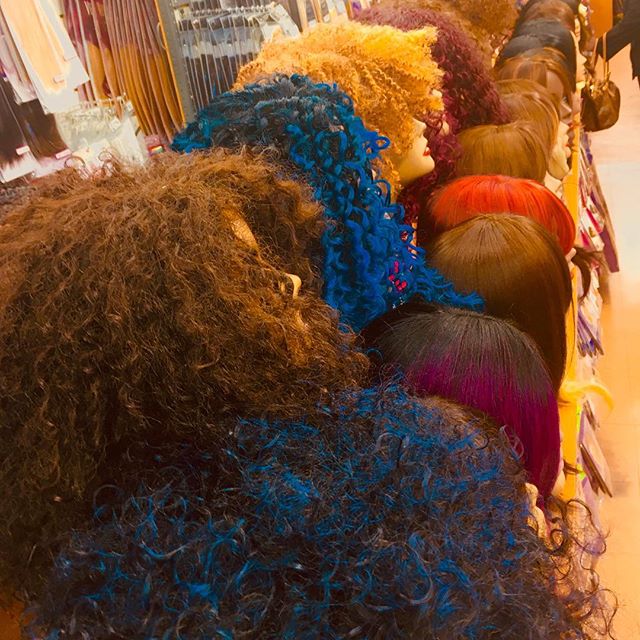 In #nyc you can choose who you want to be. #wig