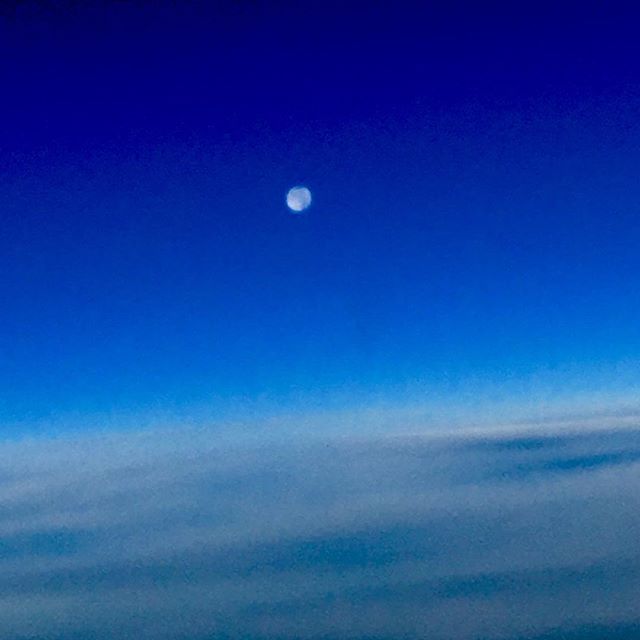 #moon and #sunrise on way to New York City somewhere over Georgia.